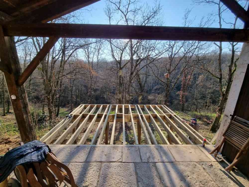 Splendide terrasse sur pilotis - Pin Sylvestre, Lyon, BCR