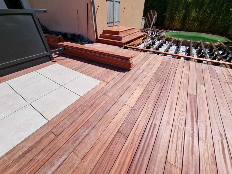 Terrasse en bois exotique Padouk - Rénovation complète d'une terrasse bois - Grigny, Lyon, BCR