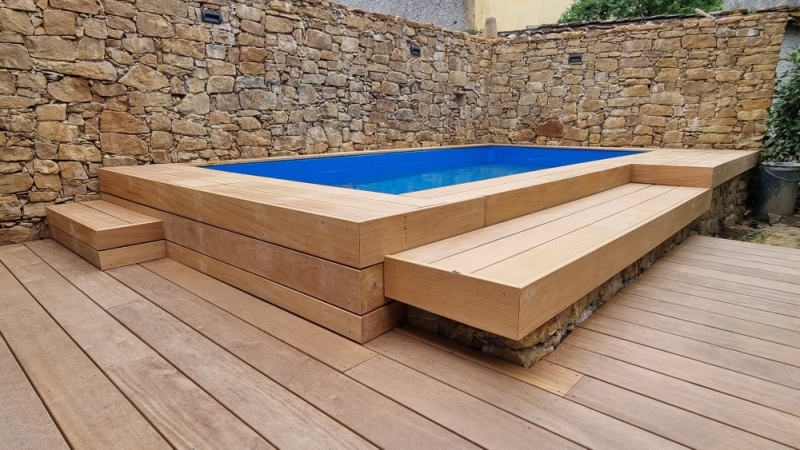 Terrasse de piscine en bois exotique Garapa - Fontaines sur Saône