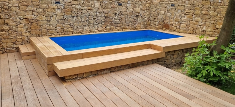 Terrasse de piscine en bois exotique Garapa - Fontaines sur Saône