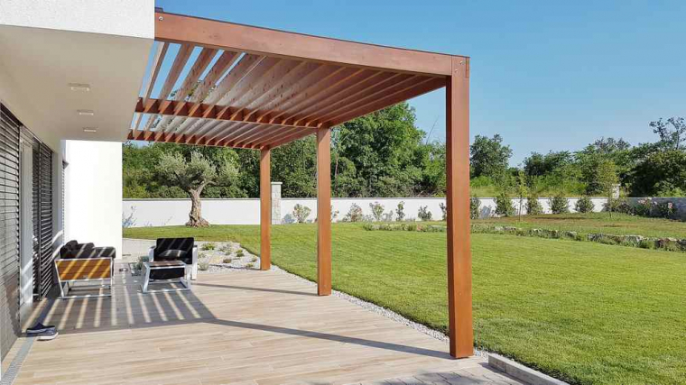 Installation pergola en bois, Lyon, BCR