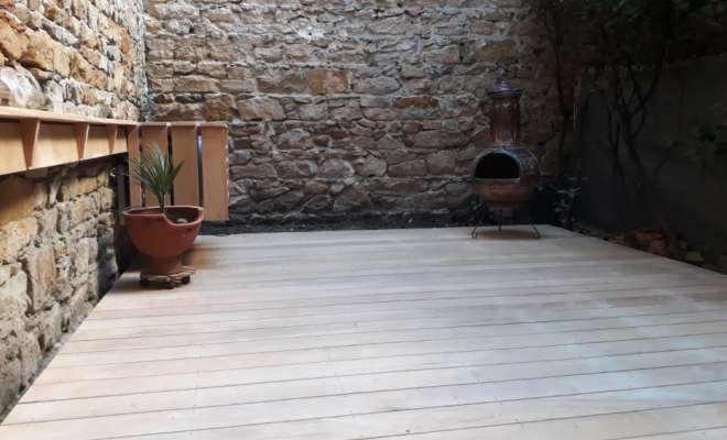 Réalisation d'une terrasse bois sur mesure à Lyon