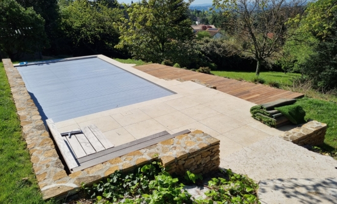 Création d'une terrasse en bois Ipé à Saint Cyr au Mont d'Or