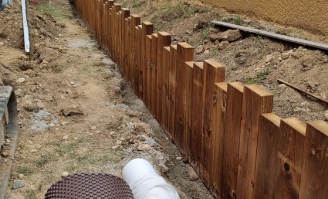 Transformation d'un jardin - Terrasse pin marron - Qincieux